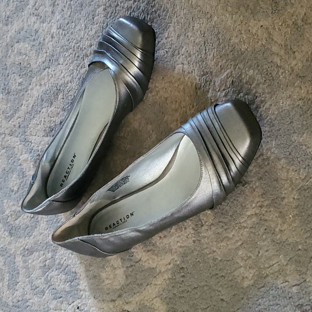 Pewter women flats